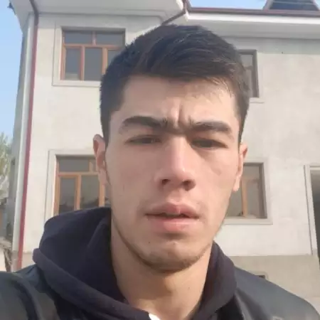 Sanjarbek, 26موسكو, روسيا 