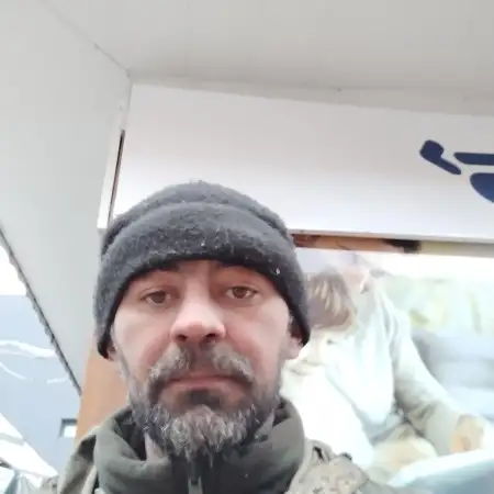 Rustam, 42Old Poltavka, روسيا 