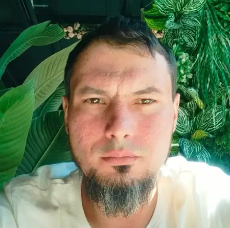 Ruslan, 40Ufa, روسيا 
