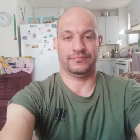 Abdelkader, 50كندا 