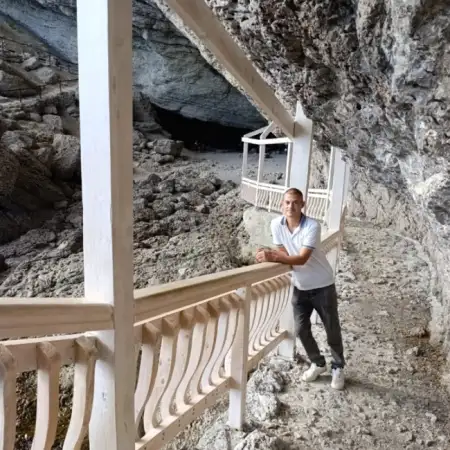 Amit, 30Kerch, روسيا