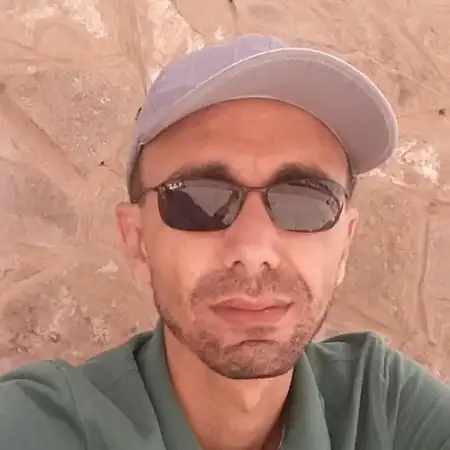 Rachid, 42الجزائر 