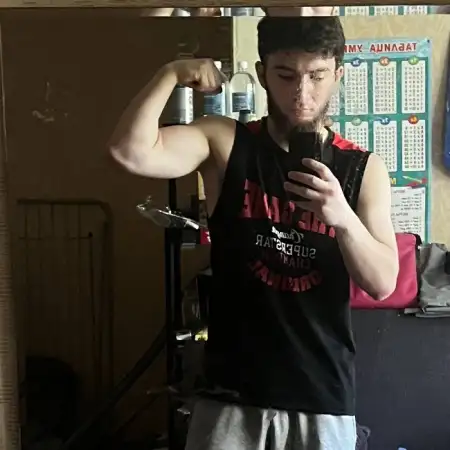 Ali, 22موسكو, روسيا 
