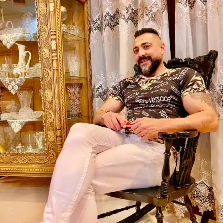 MOHAMAD, 41سوريا