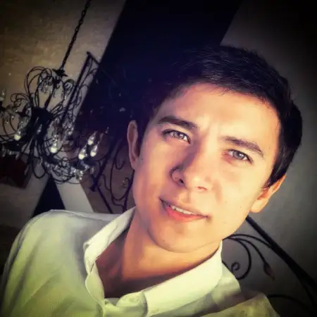 RENAT, 33Malaga, إسبانيا 