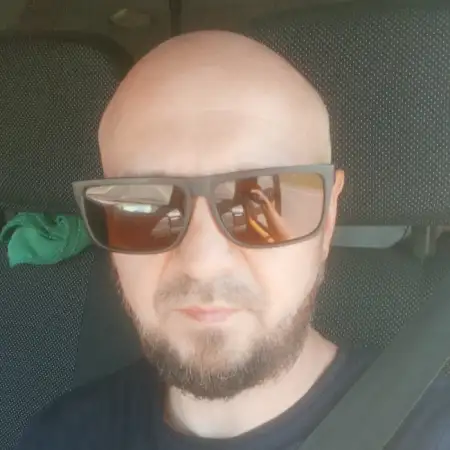 Albert, 42Almetyevsk, روسيا 