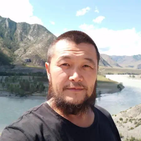 Ahmad, 44Gorno-Altaysk, روسيا 