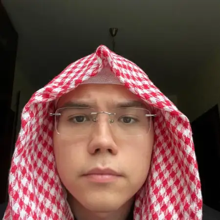 Azat, 23موسكو, روسيا 