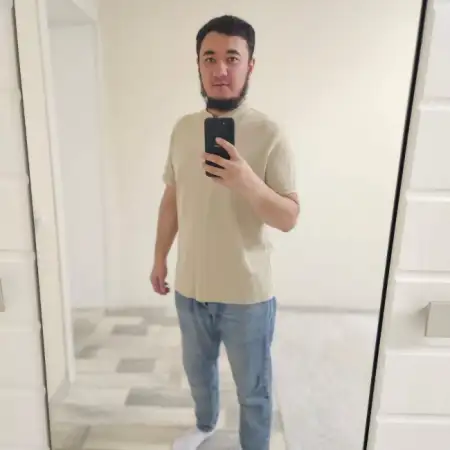 Abdulaziz, 32موسكو, روسيا