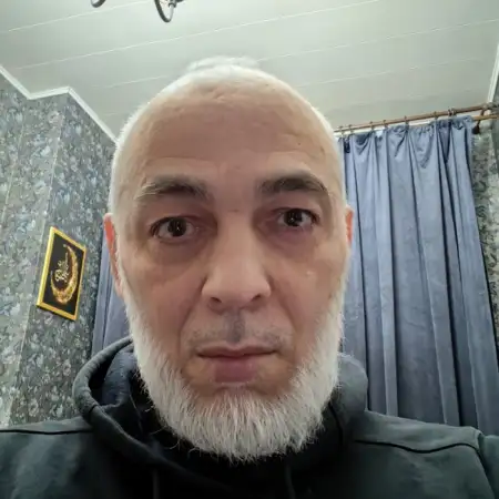 Zubair, 58Saint Petersburg, روسيا 