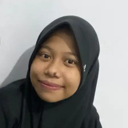 Sarah, 23إندونيسيا