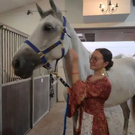Diana, 42الإمارات العربية المتحدة 