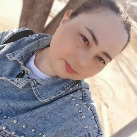 Guzeliya, 36Ufa, روسيا 