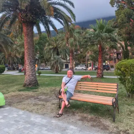 Eduard, 51 نابيريجني تشيلني, روسيا