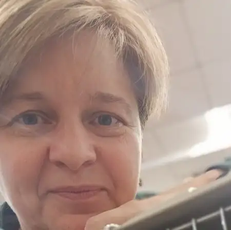 Daniya, 50موسكو, روسيا