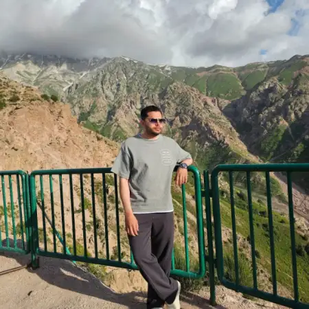 Rana, 23باكستان 