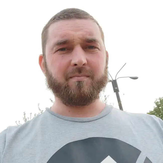 Usman, 40, موسكو, روسيا - موقع التعارف الإسلامي