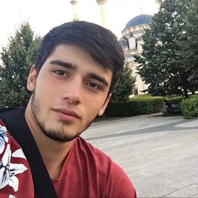 Alik, 26, موسكو, روسيا - موقع التعارف الإسلامي