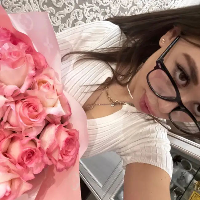 Kamilla, 20, موسكو, روسيا - موقع التعارف الإسلامي