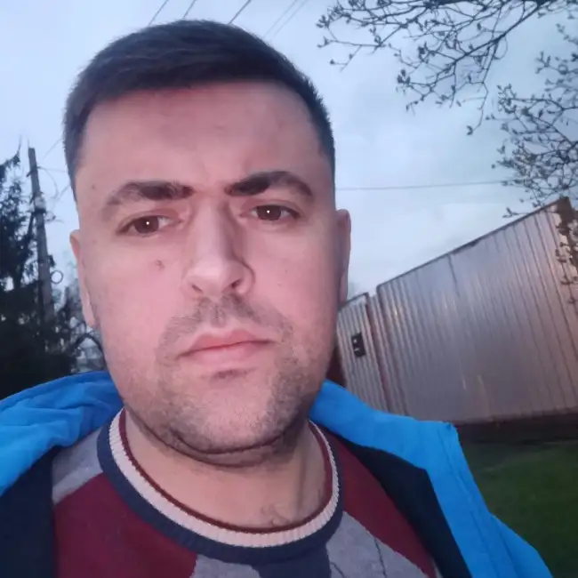 Arsen, 31, موسكو, روسيا - موقع التعارف الإسلامي