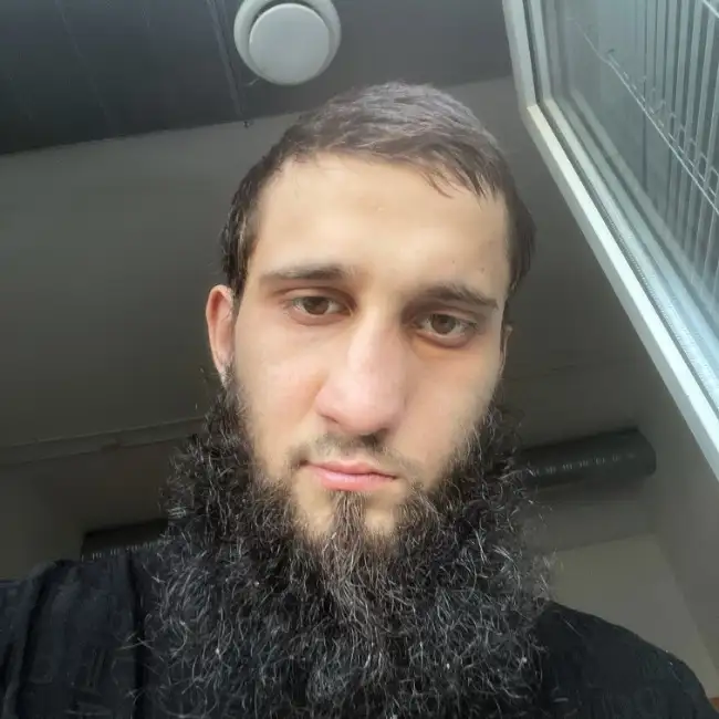 Adam, 26, موسكو, روسيا - موقع التعارف الإسلامي
