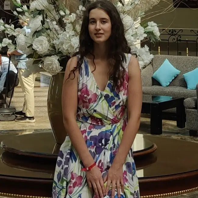 Polina, 20, Saint Petersburg, روسيا - موقع التعارف الإسلامي