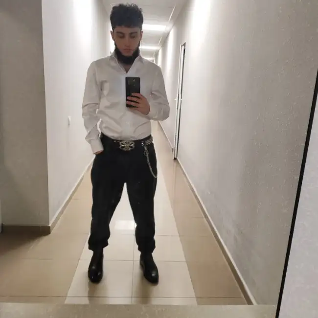 Malik, 28, Mineral Waters, روسيا - موقع التعارف الإسلامي