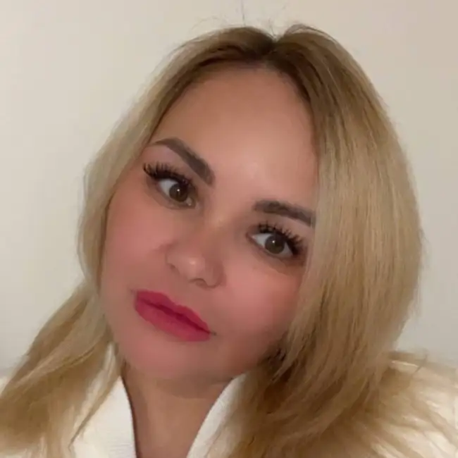 Svetlana, 40, Yekaterinburg, روسيا - موقع التعارف الإسلامي