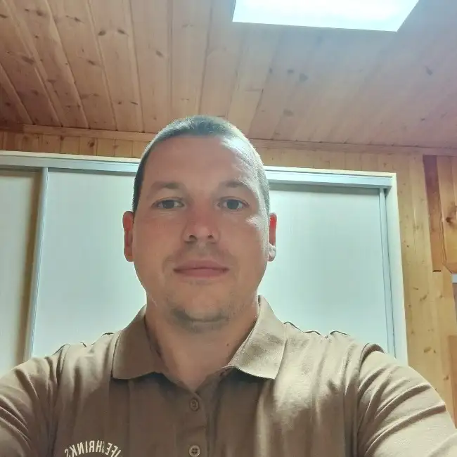 Rafis, 36, Apastovo, روسيا - موقع التعارف الإسلامي