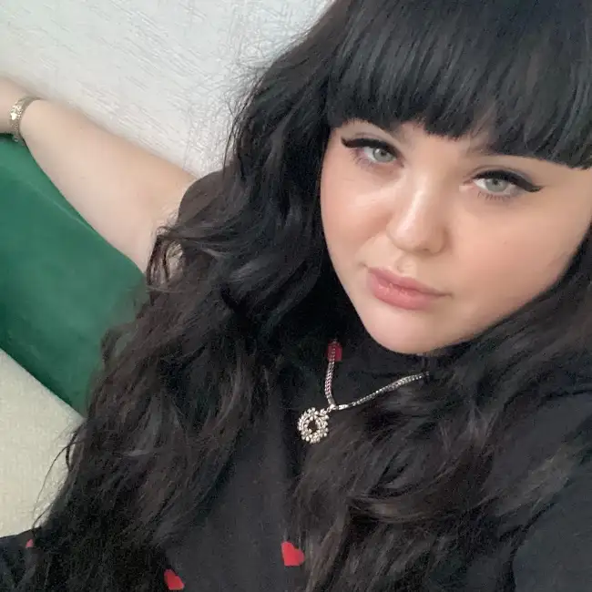 Viktoriya, 23, فورونيج, روسيا - موقع التعارف الإسلامي
